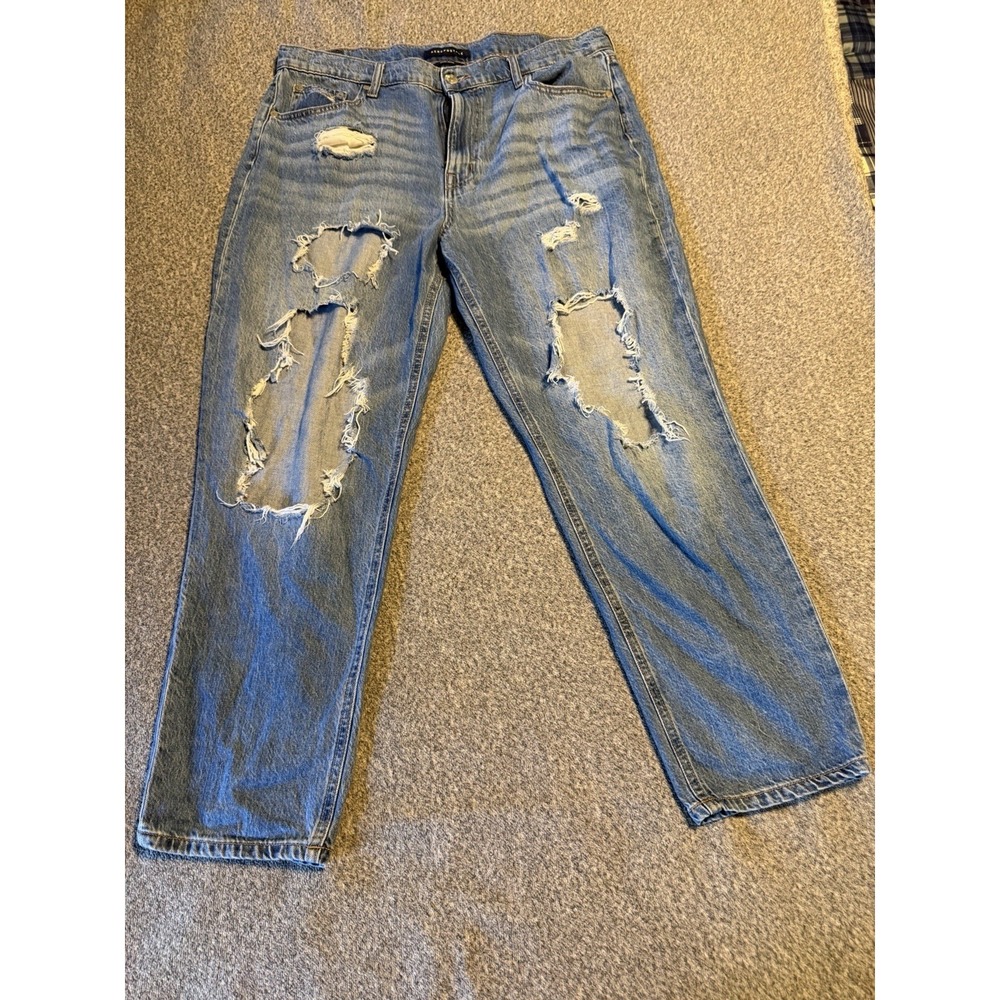 Aeropostale Mom Jeans Destroyed Distressed Rip Denim Women's 16 ( Actual 36x27 )
